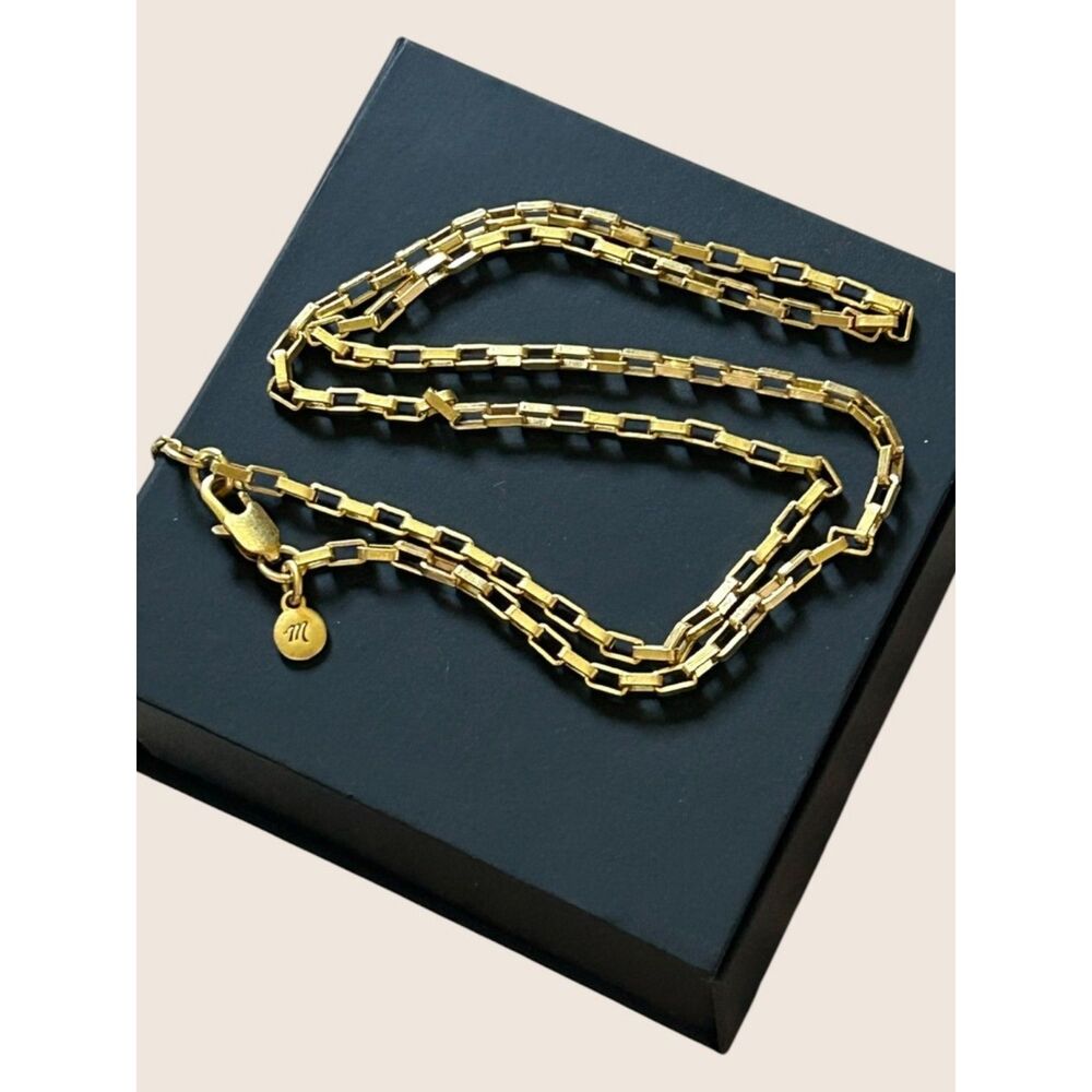 ✨ MADEWELL GOLD TONE RECTANGLE BOX CHAIN MINIMALIST GEOMETRIC NECKLACE 18-20"